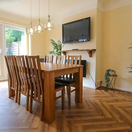 5Bed House Wirral Near Liverpool Chester Екстериор снимка